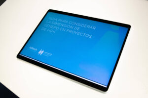 ADItech actualiza la guía para considerar la dimensión de género en proyectos de I+D+I