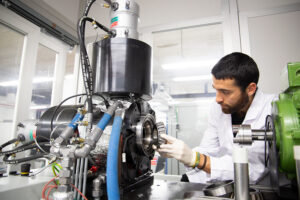 TEKNIKER lidera un proyecto europeo que evalúa los fluidos industriales y desarrolla ecograsas más sostenibles