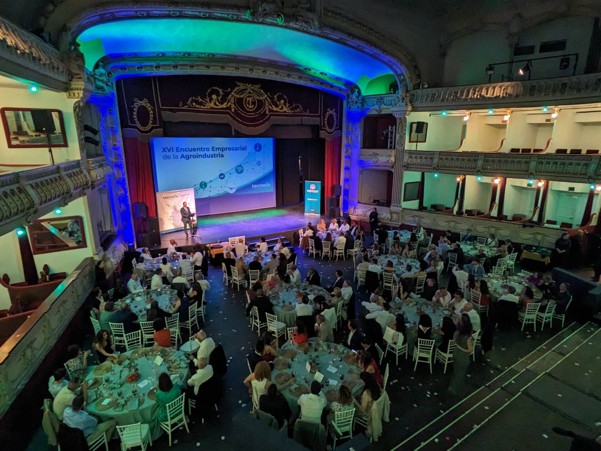 TECNOVA reúne a más 200 empresarios de la provincia en el XVI Encuentro Empresarial agroindustrial