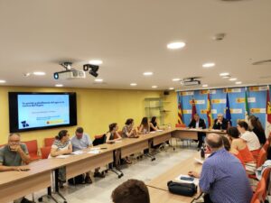 CTNC recibe al consejero de Economía y muestra su trabajo en gestión de recursos hídricos a empresas internacionales