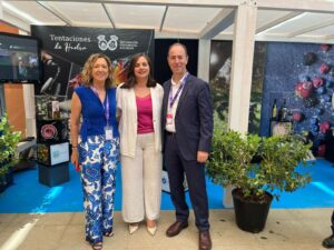 El Centro Tecnológico TECNOVA presenta su actividad de 2023 y participa en el 9º Congreso de Frutos Rojos