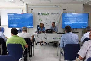 El Centro Tecnológico TECNOVA presenta su actividad de 2023 y participa en el 9º Congreso de Frutos Rojos