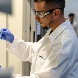 AIMPLAS coordina REWIND, participa en BIO4EEB y TARPAULIFE y firma un acuerdo de colaboración con ARBURG