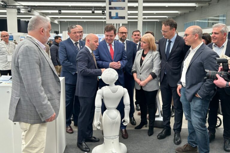 CARTIF -NODDO- refuerza su compromiso con la tecnología al servicio de los cuidados en FITECU 2025
