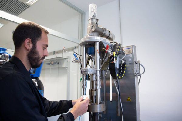 TEKNIKER envía muestras de materiales a la Estación Espacial Internacional ISS para probarlas en órbita