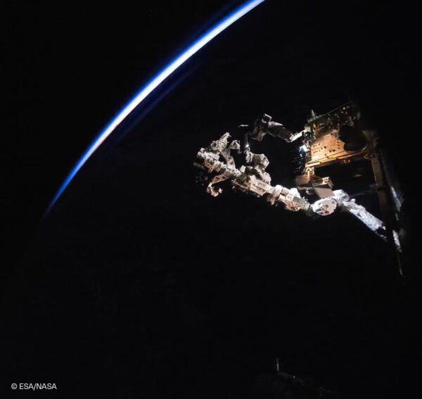 TEKNIKER envía muestras de materiales a la Estación Espacial Internacional ISS para probarlas en órbita