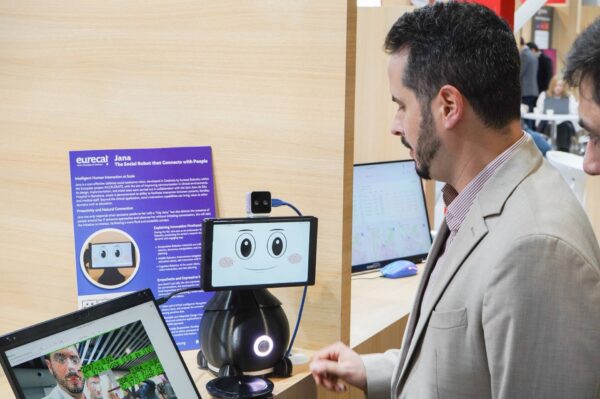 EURECAT destaca las claves del Mobile World Congress 2025 y patenta nuevos materiales vitrímeros