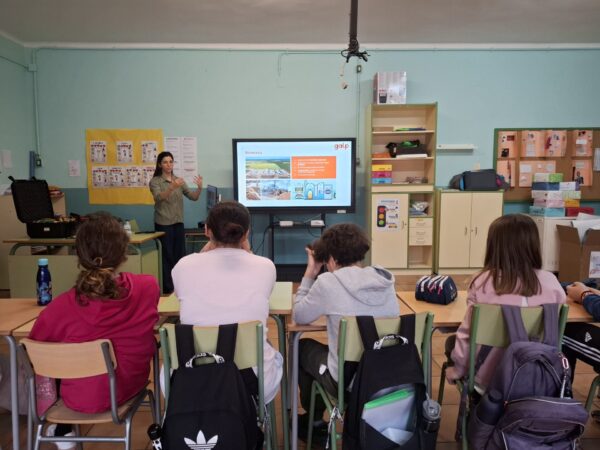 CIRCE es socio tecnológico del mayor evento sobre recarga de vehículo eléctrico y forma a escolares en energía renovable