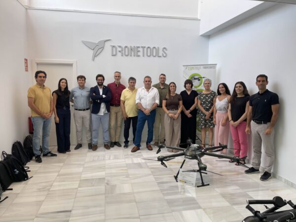 CIDETEC Surface Engineering colabora en el desarrollo del proyecto RECICOM, un dron fabricado con patentado material 3R