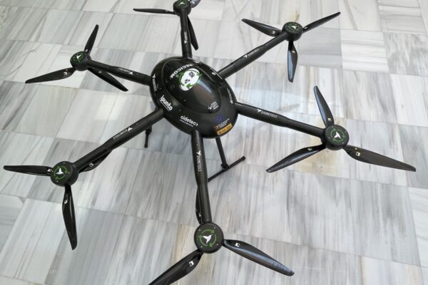 CIDETEC Surface Engineering colabora en el desarrollo del proyecto RECICOM, un dron fabricado con patentado material 3R