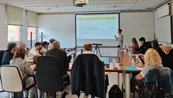 ITC -REDIT- viaja a China para profundizar en procesos de recuperación de baterías ion-litio y participa en proyectos clave del sector cerámico