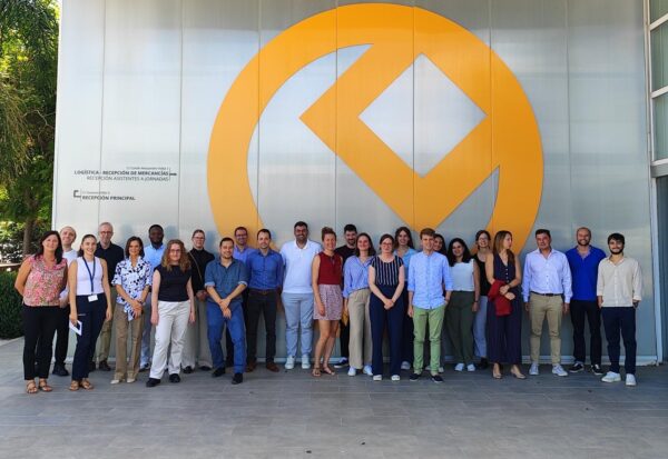 AIMPLAS coordina los proyectos MICROFAGO y SOLRESS y forma parte de la campaña “Tapones por el deporte”