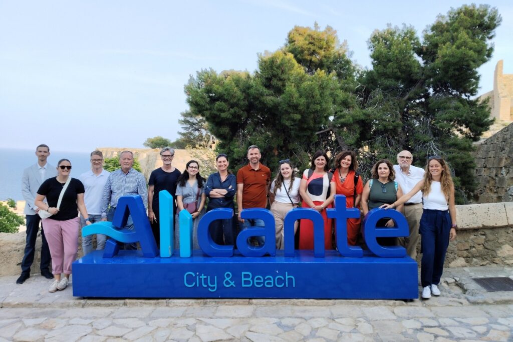 AIJU -REDIT- lanza un asistente de Inteligencia Artificial Generativa para facilitar la formación en seguridad de productos