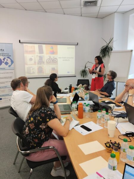 AIJU -REDIT- lanza un asistente de Inteligencia Artificial Generativa para facilitar la formación en seguridad de productos