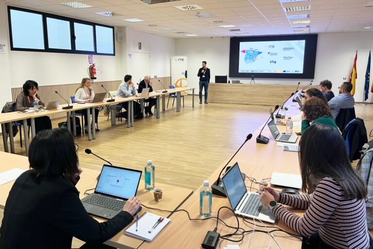 Nace la red de excelencia R5DES, proyecto de colaboración tecnológica que aborda las claves del sistema energético del futuro