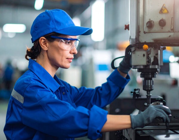 El Centro Tecnológico IBV está desarrollando el proyecto ERGOTWIN y pone en marcha ERGO_MAQUINAS y XR-SURGICAL